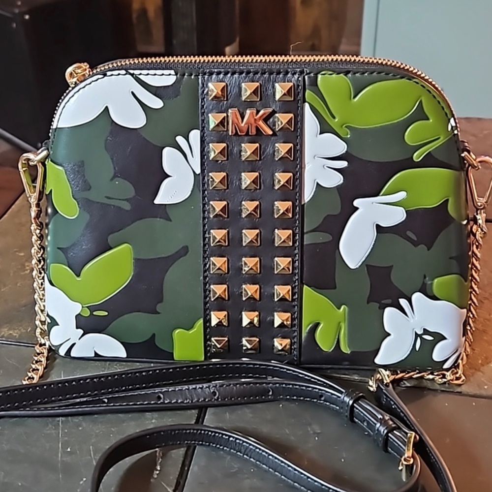 Michael Kors Studded Camo Butterfly Crossbody Bag LG Dome Chain Strap